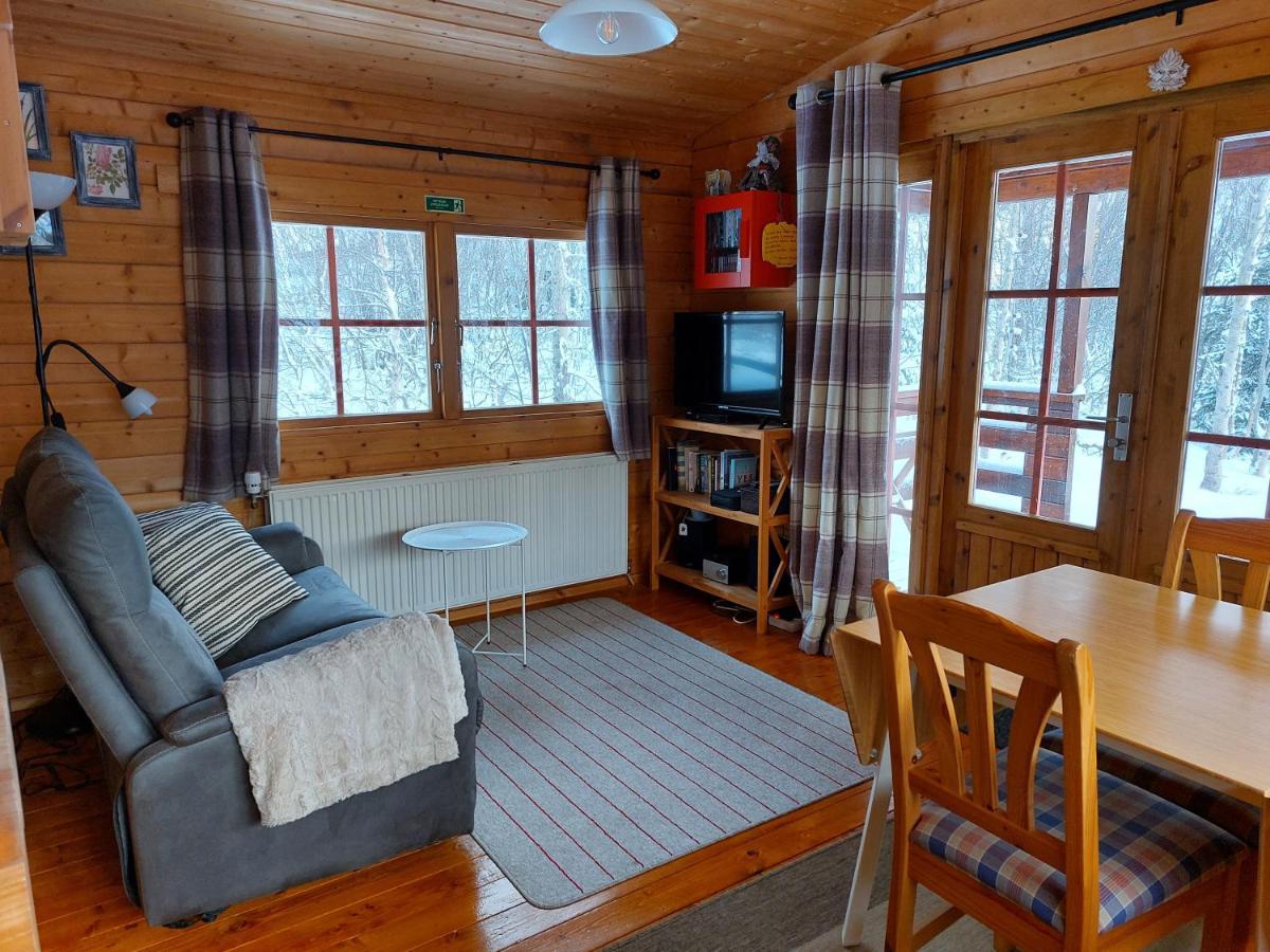 אקורירי Bakkakot 1 - Cozy Cabins In The Woods מראה חיצוני תמונה